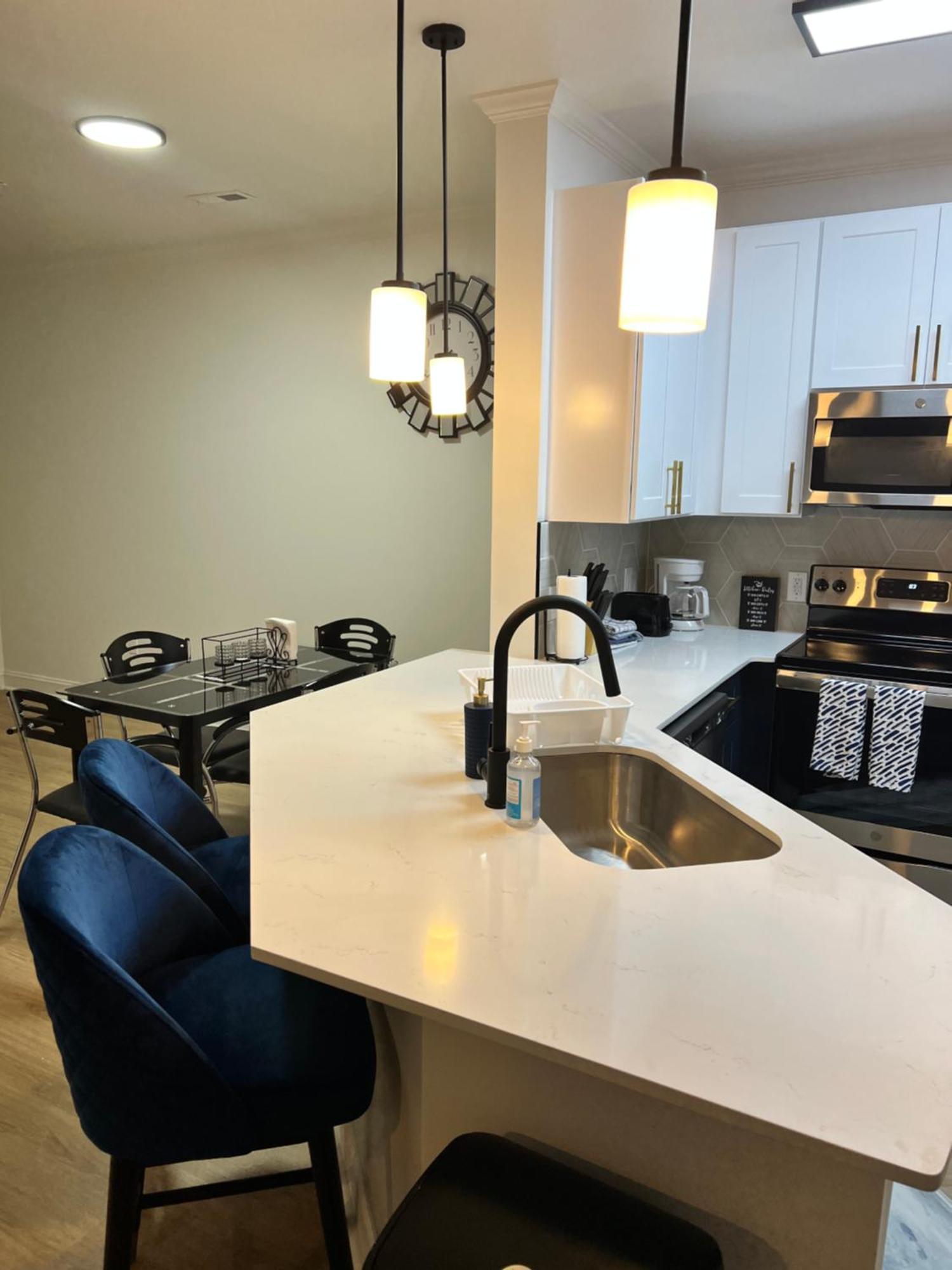South Charlotte'S Cozy & Modern Apartment Exterior photo